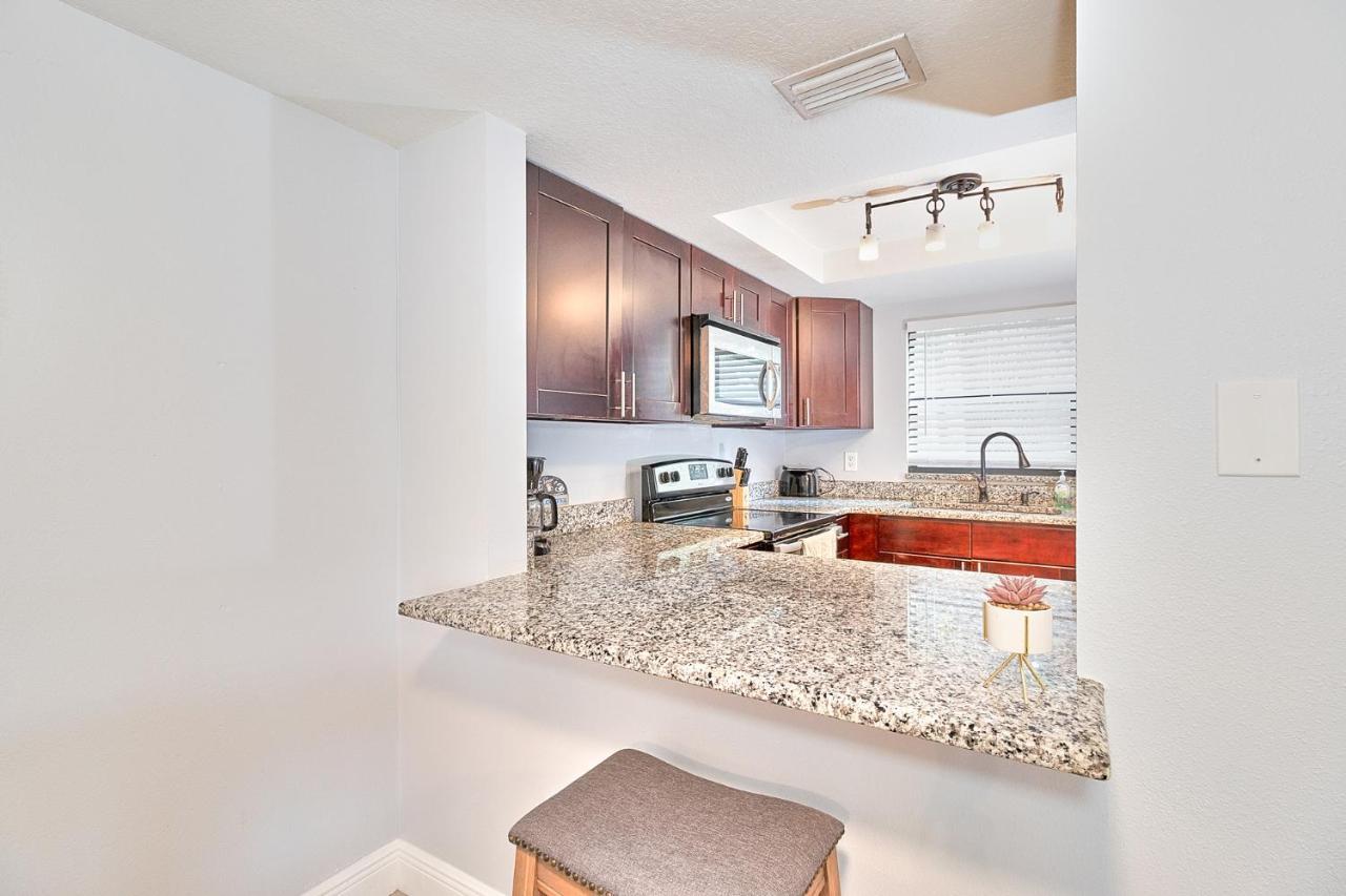 South Tampa Retreat Fenced Yard, Top Location! Εξωτερικό φωτογραφία
